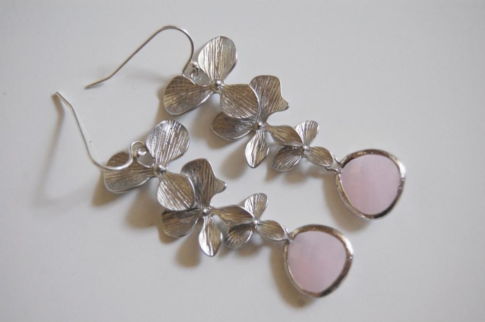 Bezel setting Glass Opal with triple flower connector earrings