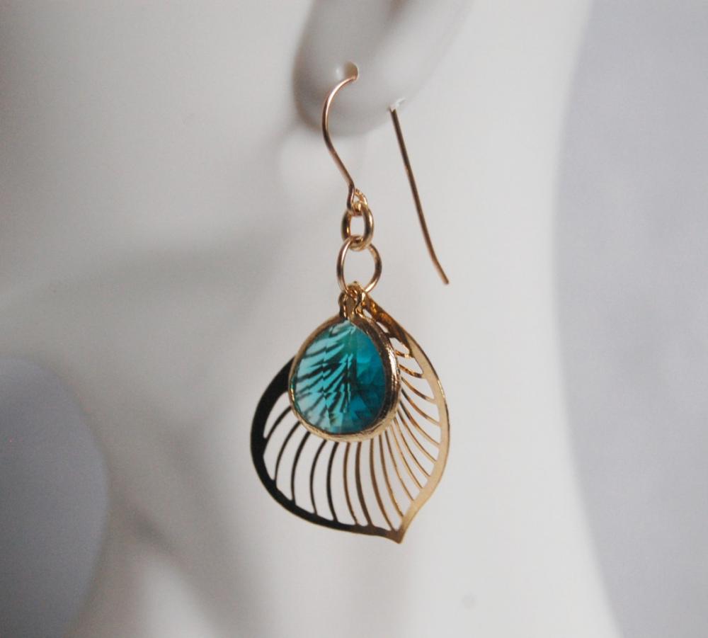Leaf Charm and bezel setting Paraiba blue Earrings